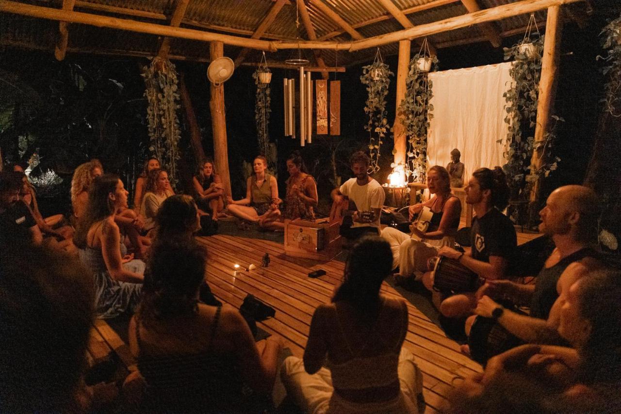 Zeneidas Surf Garden Playa Santa Teresa  Luaran gambar