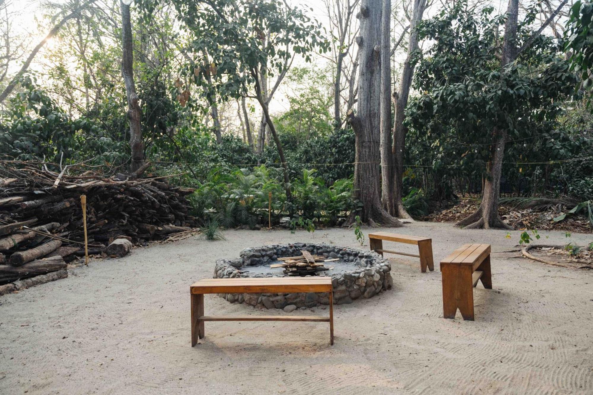 Zeneidas Surf Garden Playa Santa Teresa  Luaran gambar