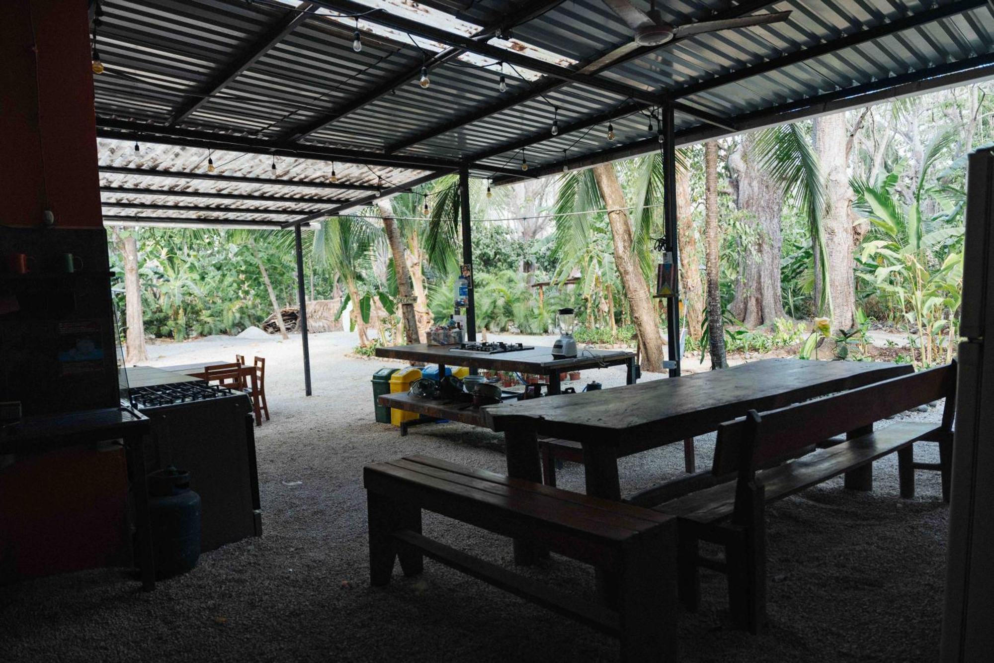 Zeneidas Surf Garden Playa Santa Teresa  Luaran gambar